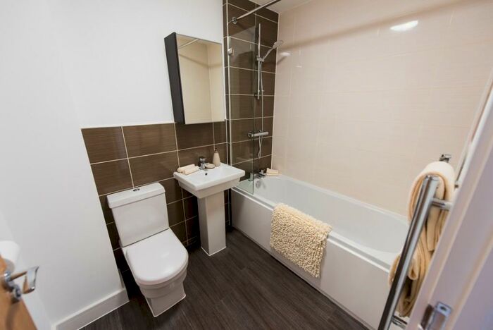 2 Bedroom Apartment To Rent In Princeton Place, Liverpool, Merseyside, L8