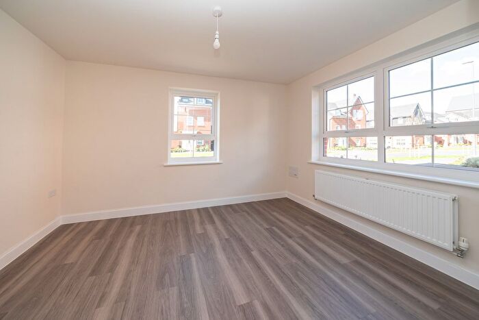3 Bedroom Semi-Detached House For Sale In Barnes Mews, Broughton, Aylesbury, HP22