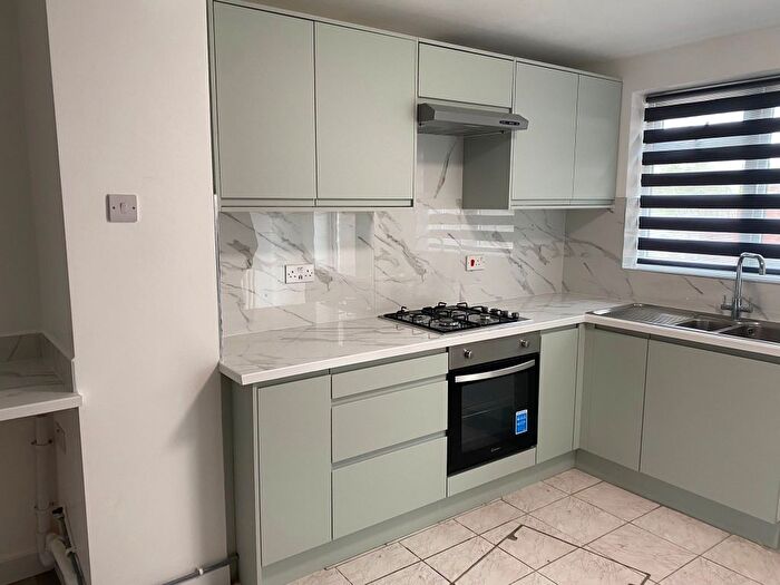 5 Bedroom Terraced House To Rent In Mornington Road, Greenford, UB6