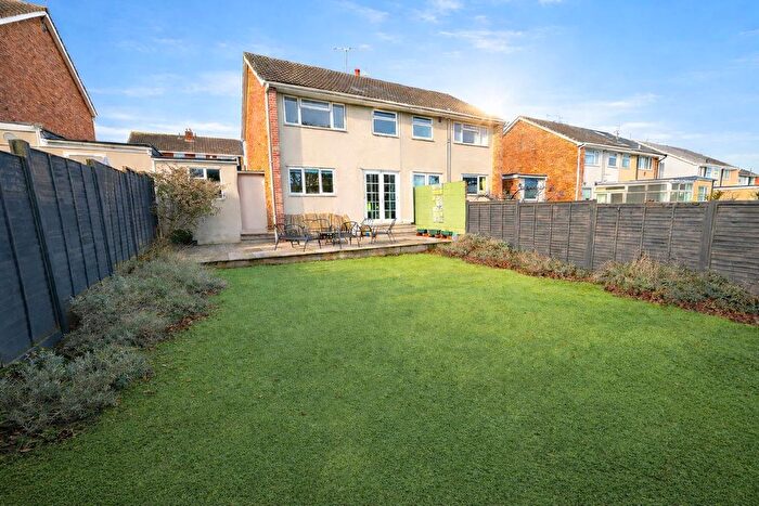 3 Bedroom Semi-Detached House For Sale In Crockerne Drive, Pill, BS20