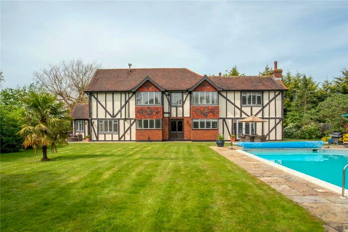 6 Bedroom Detached House For Sale In Rye Hill Road, Thornwood, Epping, Essex, CM16