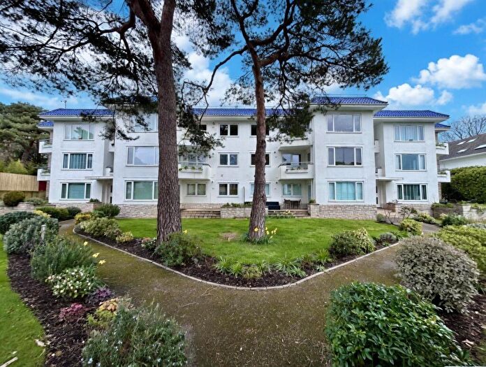 3 Bedroom Apartment For Sale In Brownsea Road, Sandbanks, BH13