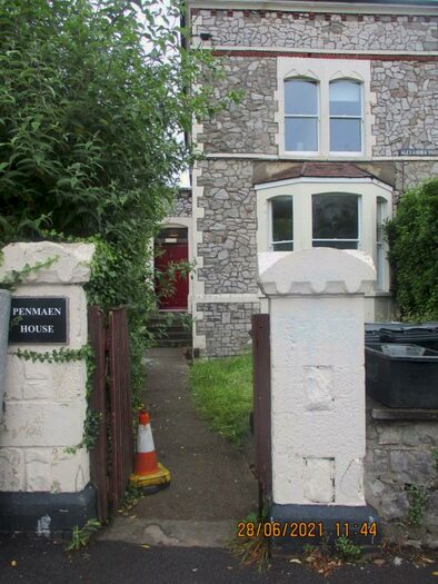 9 Bedroom Detached House To Rent In Alexandra Park, Bristol, BS6