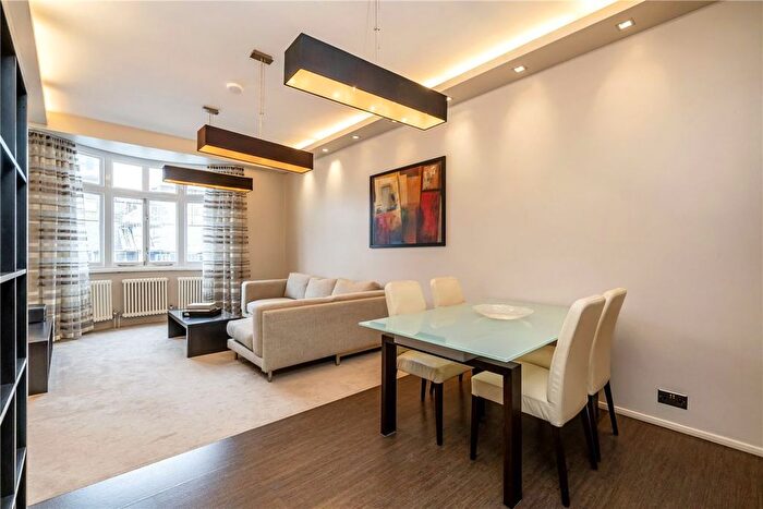 2 Bedroom Flat To Rent In Gloucester Terrace, Notting Hill, W2