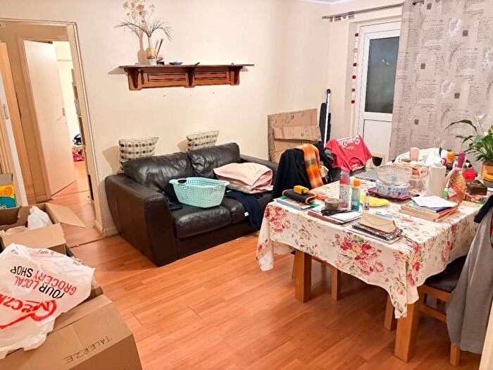 3 Bedroom Bungalow To Rent In Off Twyford Abbey Road Area, Park Royal, NW10