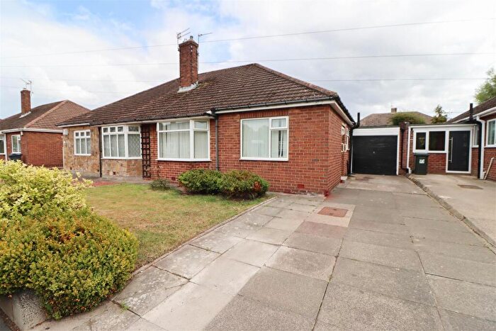3 Bedroom Semi-Detached Bungalow For Sale In Birchwood Avenue, North Gosforth, Newcastle Upon Tyne, NE13