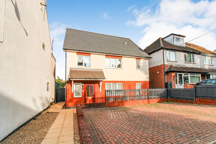 1 Bedroom Apartment For Sale In Aragon House, Yeovil Road, Farnborough, GU14