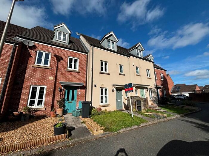 4 Bedroom Terraced House To Rent In Bramley Copse, Long Ashton, Bristol, BS41