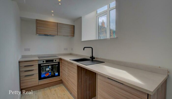 2 Bedroom Apartment To Rent In Apartment Heritage Quarter House, BB8