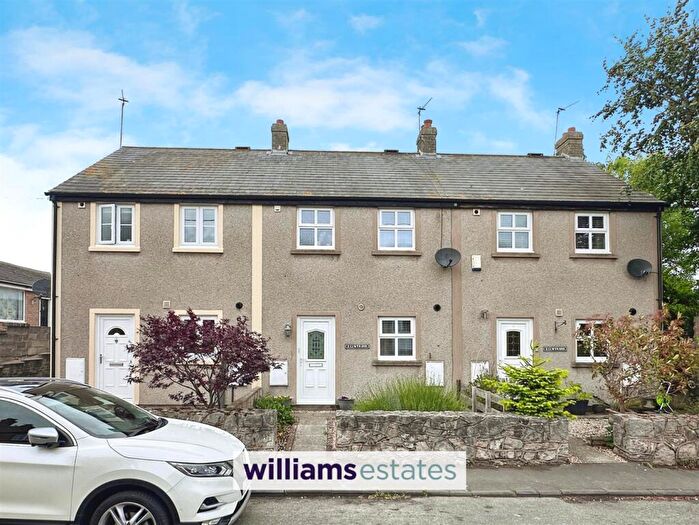 2 Bedroom Terraced House For Sale In Castle Street, Rhuddlan, LL18