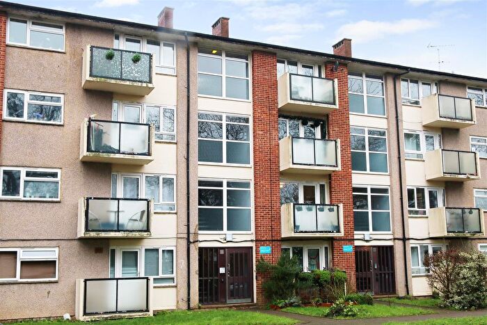 1 Bedroom Flat For Sale In Hawksmoor, Harris Lane, Shenley, WD7