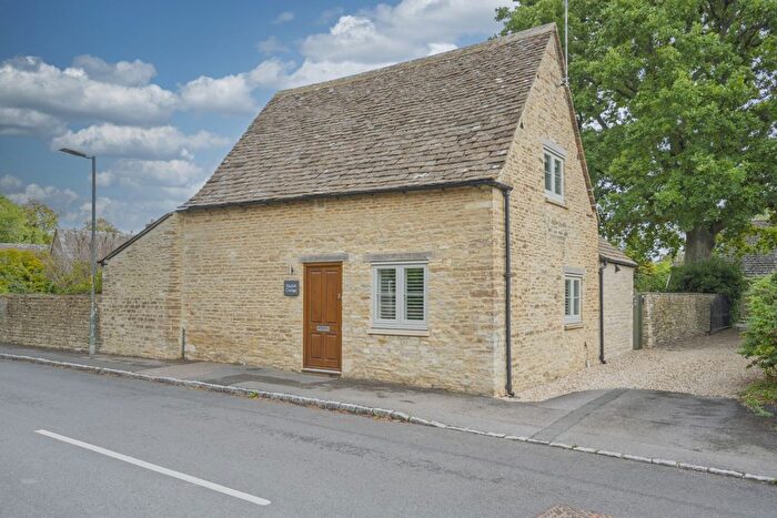 2 Bedroom Detached House For Sale In Silver Street, South Cerney, Cirencester, GL7