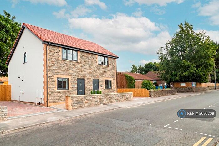 2 Bedroom Semi Detached House To Rent In Kingswood, Gloucestershire, BS15