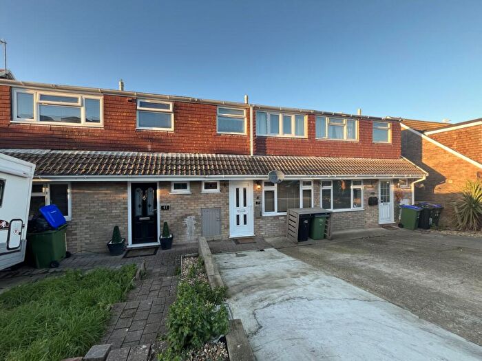 3 Bedroom Terraced House For Sale In Fullwood Avenue, Newhaven, BN9