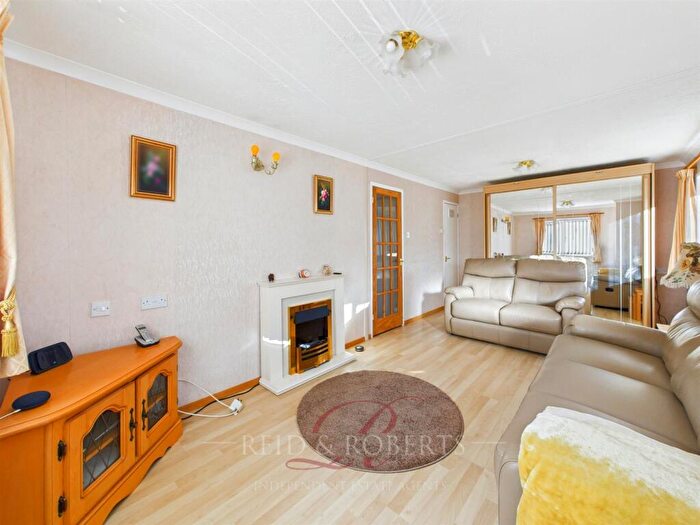 2 Bedroom Park Home For Sale In Llay Road, Cefn-Y-Bedd, Wrexham, LL12