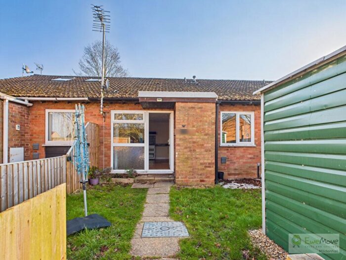 1 Bedroom Terraced Bungalow To Rent In Gorse Close, Lakenheath, IP27