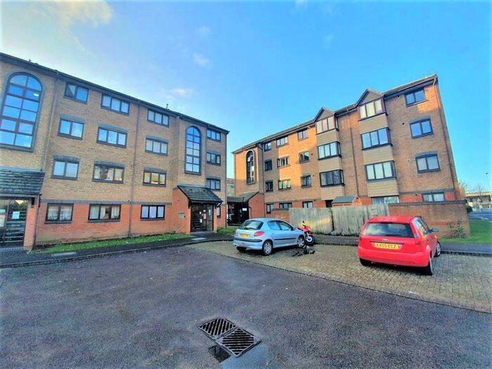 1 Bedroom Flat To Rent In King Street, Gosport, PO12