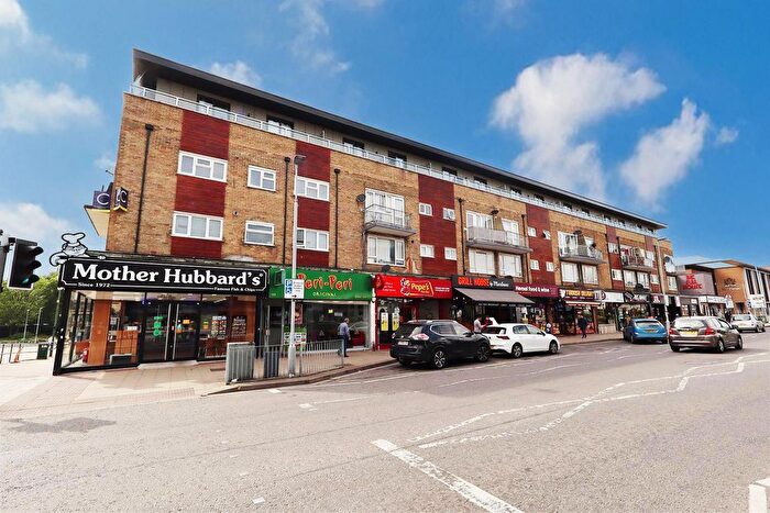 1 Bedroom Flat To Rent In The Square, Marlowes, Hemel Hempstead, HP1
