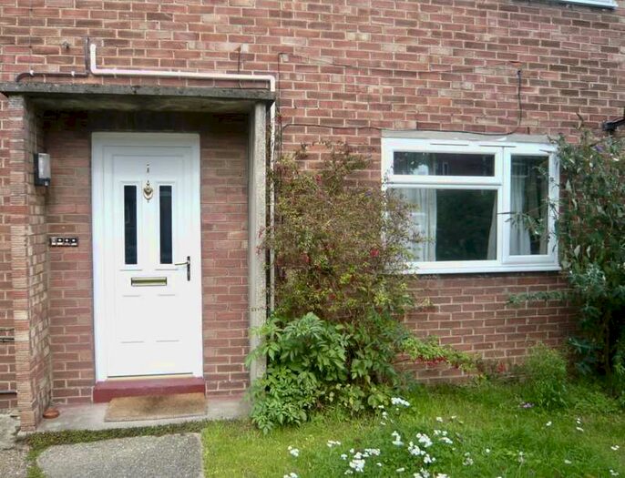 1 Bedroom House To Rent In Mortlock Avenue, Cambridge, CB4