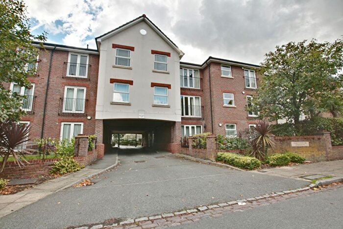 2 Bedroom Flat To Rent In Carmine Court, Bromley, BR1