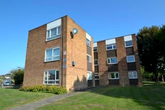 1 Bedroom Flat To Rent In Wharf Road, Broxbourne EN10