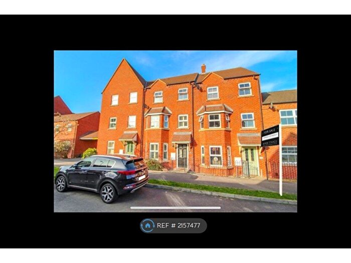 3 Bedroom Terraced House To Rent In Faulkner Drive, Bletchley, Milton Keynes, MK3