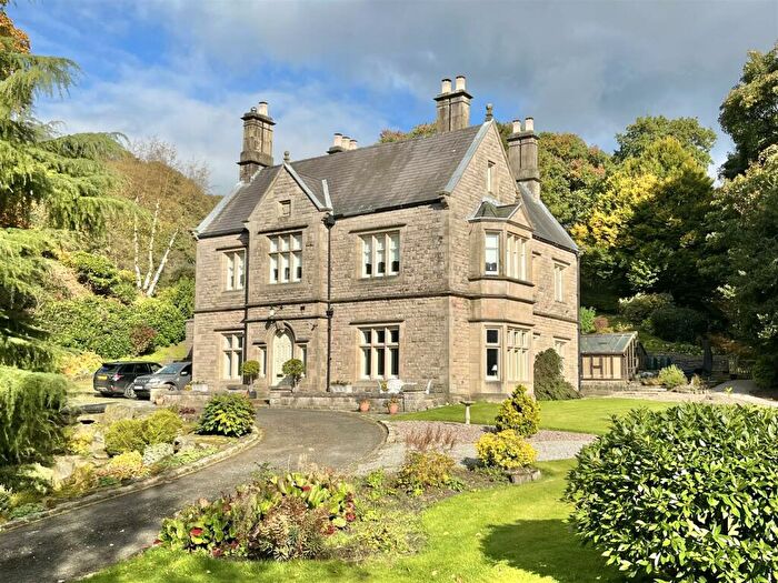 6 Bedroom Detached House For Sale In Hague Road, Broadbottom, SK14
