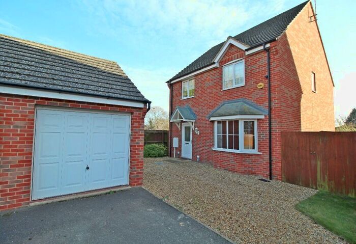 4 Bedroom Detached House For Sale In Tooley Way, Deeping St James, PE6