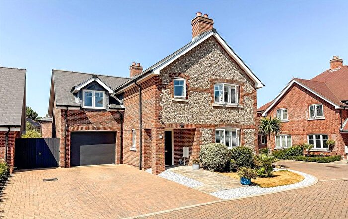 4 Bedroom Detached House For Sale In Abbots Field, Yapton, Arundel, West Sussex, BN18