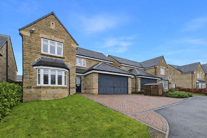 4 Bedroom Detached House For Sale In Goodwin Close, Crich, DE4
