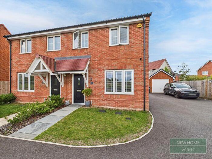3 Bedroom Semi-Detached House For Sale In Chamomile Close Stowupland, Stowmarket, IP14