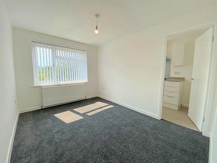 1 Bedroom Flat To Rent In St. Georges Terrace, Bells Close, Newcastle Upon Tyne, NE15