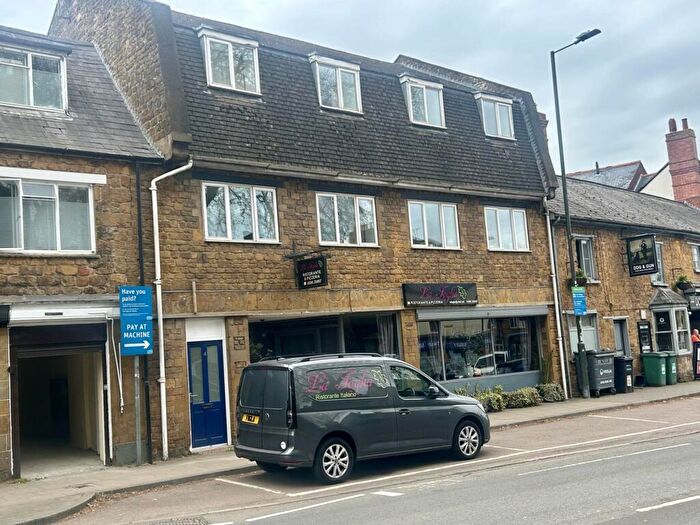 1 Bedroom Apartment To Rent In North Bar, Banbury, OX16