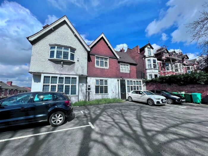 1 Bedroom Apartment To Rent In Derby Road, Nottingham, NG7