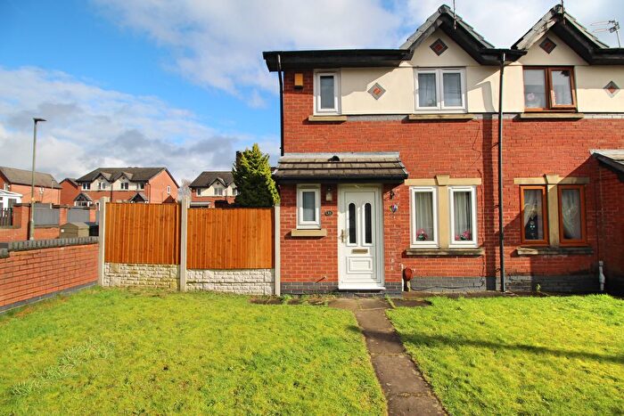 3 Bedroom Semi Detached House For Sale In Siddow Common, Leigh, WN7