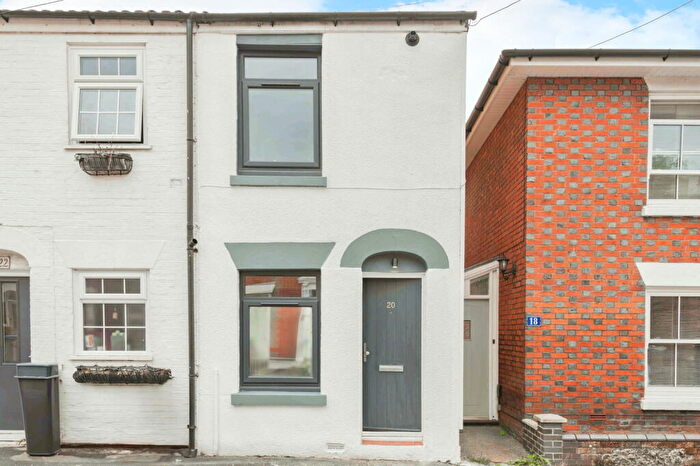 2 Bedroom End Of Terrace House To Rent In Methuen Street, Southampton, SO14