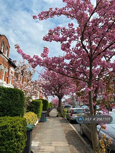 2 Bedroom Flat To Rent In Cecile Park, London, N8