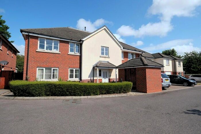 1 Bedroom Flat To Rent In Farrell Fields, Marchwood, Southampton, SO40