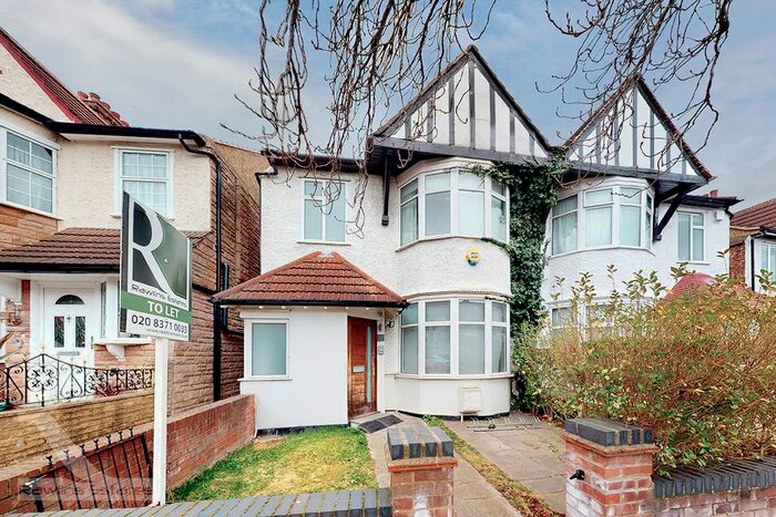 5 Bedroom Semi-Detached House To Rent In Leeside Crescent, London, NW11