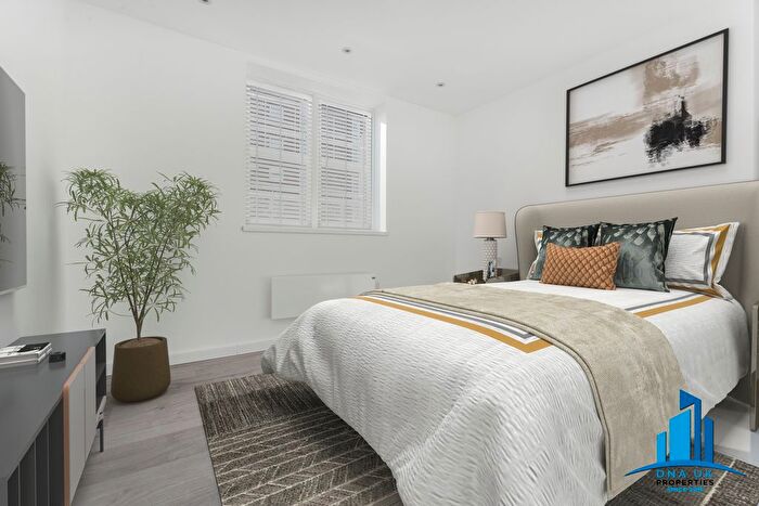 2 Bedroom Flat For Sale In Stafford Road, Wallington, SM6