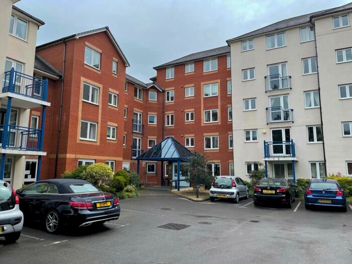 2 Bedroom Flat To Rent In Beach Road, Weston-super-Mare, North Somerset, BS23