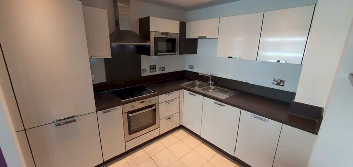 1 Bedroom Flat To Rent In Surrey Quays Road, London, SE16