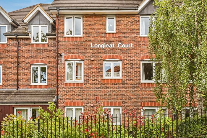 1 Bedroom Flat To Rent In Park Road, Frome, BA11