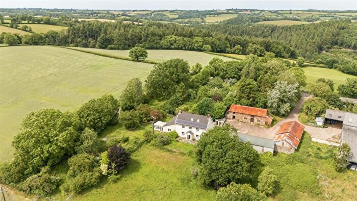 7 Bedroom Farm House For Sale In Sandford, Crediton, EX17