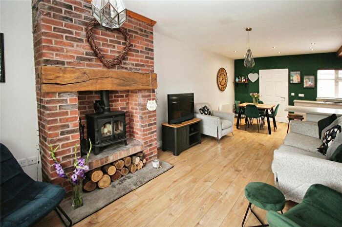 3 Bedroom Terraced House For Sale In Sour Lane, Fishlake, Doncaster, South Yorkshire, DN7