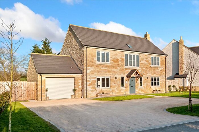4 Bedroom Detached House For Sale In Hincks Hall Lane, Markington, Harrogate, HG3