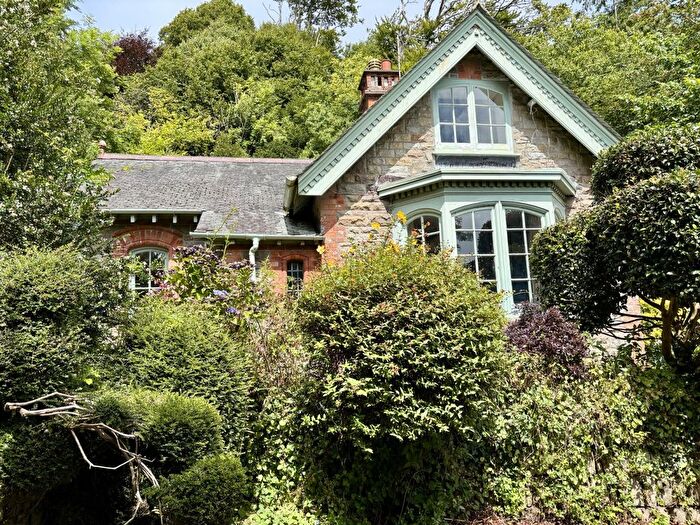 3 Bedroom Detached House For Sale In Heamoor, TR20