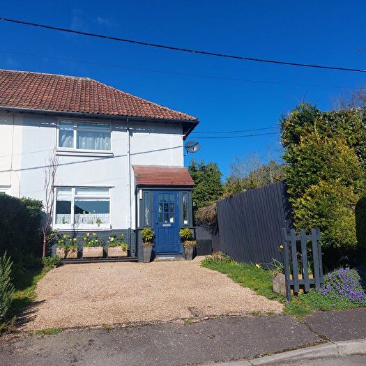 2 Bedroom Semi Detached House For Sale In Netheravon, Salisbury, SP4