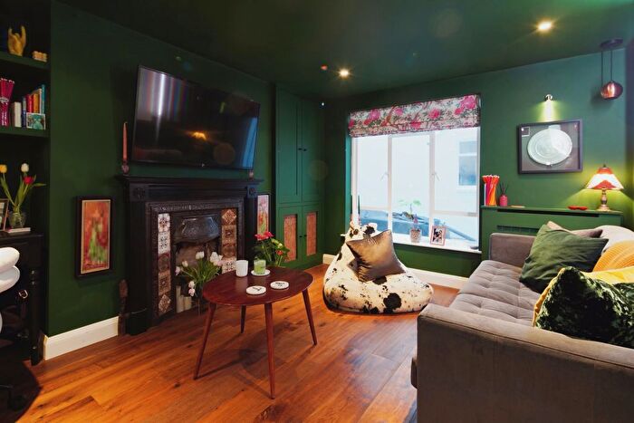 1 Bedroom Flat For Sale In Farm Road, Hove, BN3