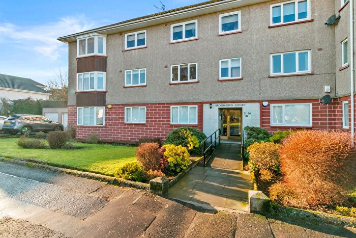 3 Bedroom Flat For Sale In Broomburn Drive, Newton Mearns, G77